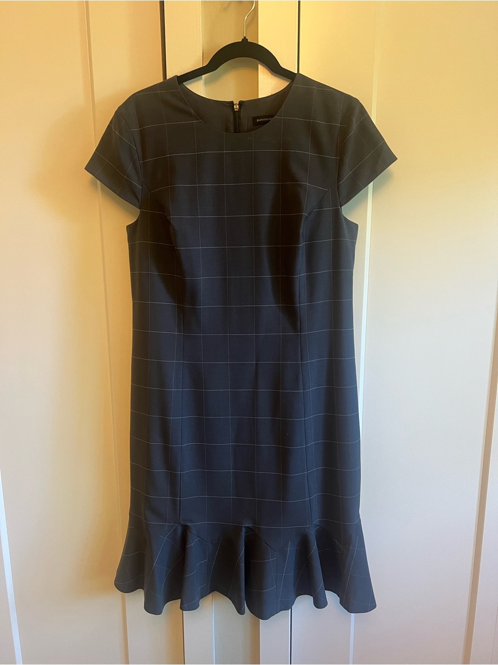 Banana Republic | Classic Gray Windowpane Ruffle-Hem Dress